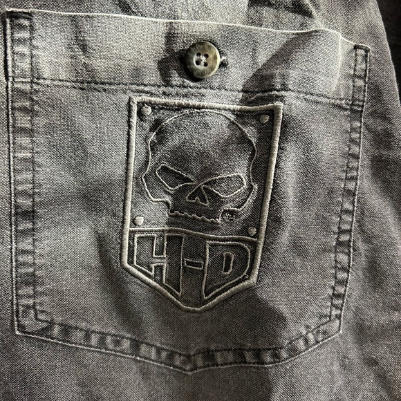 Harley Davidson Men's Gray Short Sleeve Shirt Button Down - Picture 3 of 4